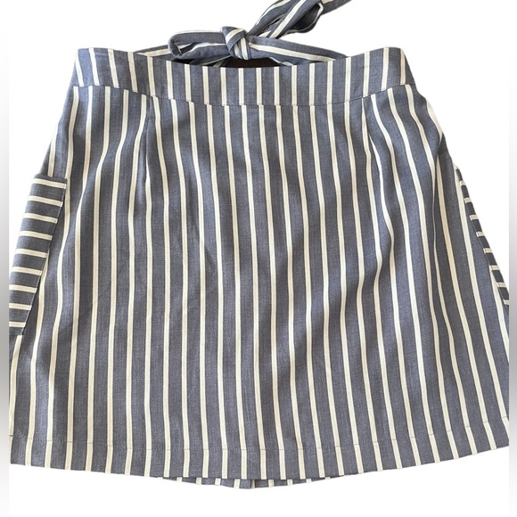 NWT- Altar’d State Denim and Ivory Striped Skirt in Size Large - Picture 4 of 8